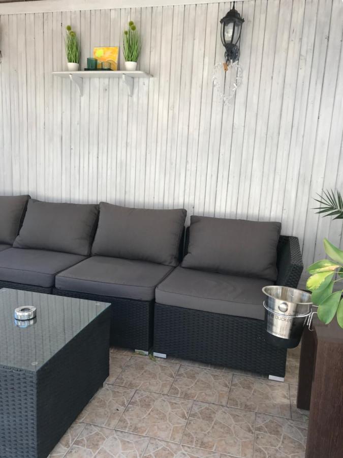 White Rose Guest Rooms Burgas Exterior foto