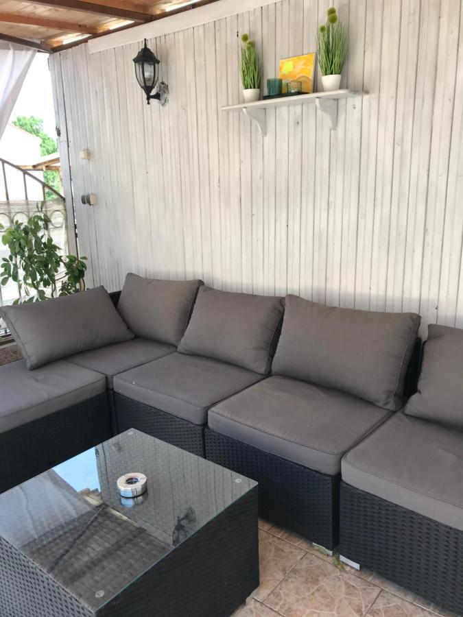 White Rose Guest Rooms Burgas Exterior foto