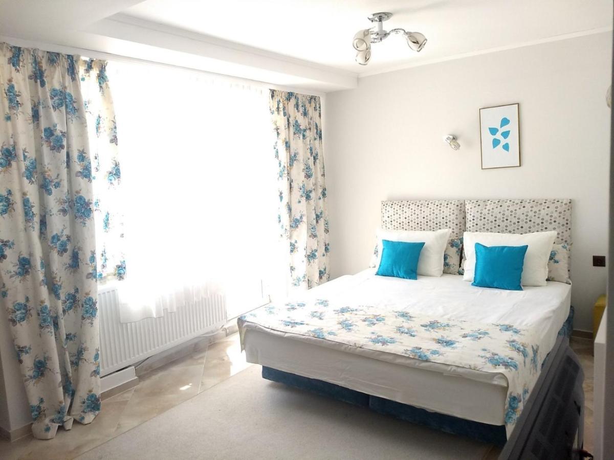 White Rose Guest Rooms Burgas Exterior foto