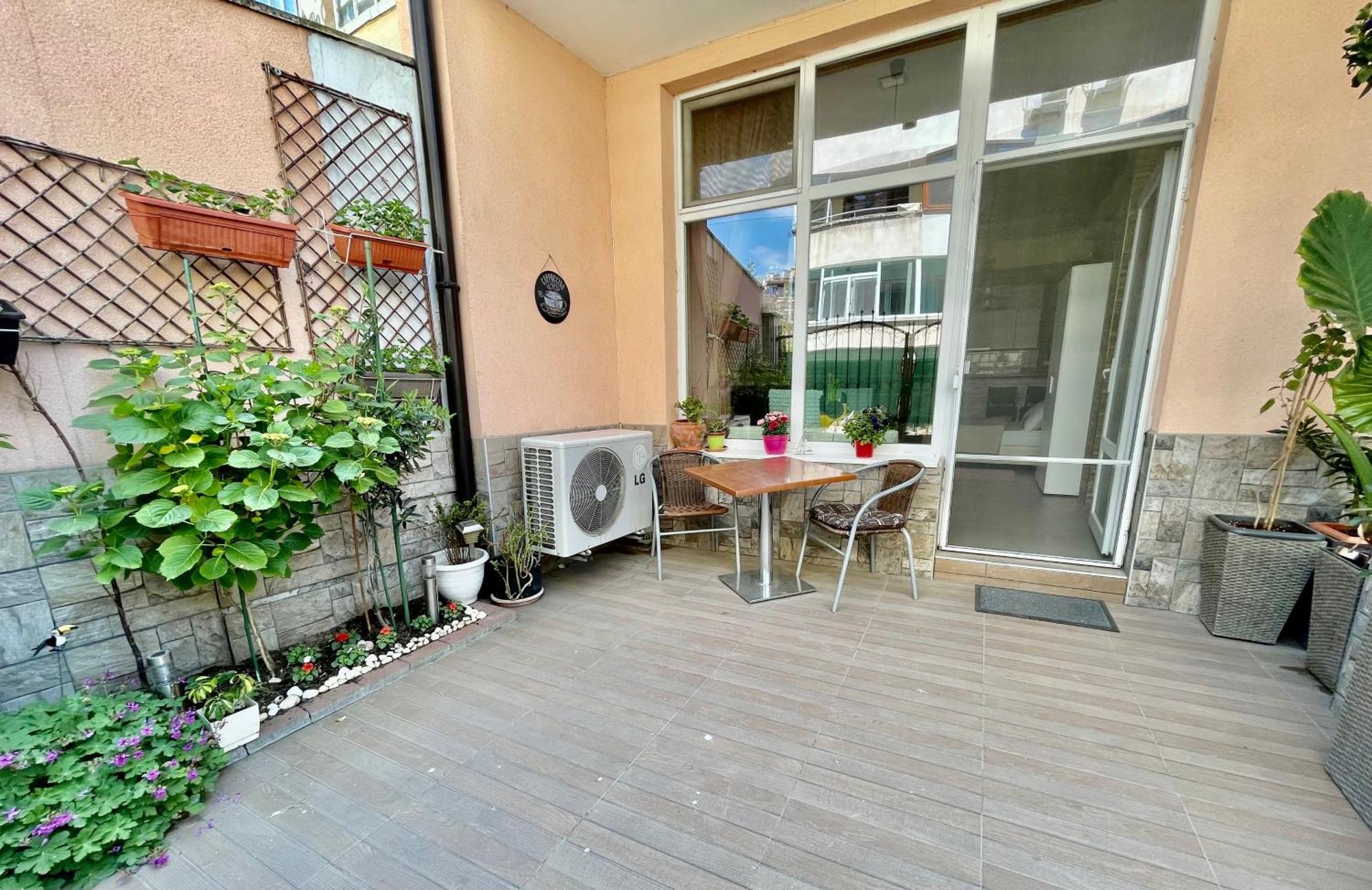 White Rose Guest Rooms Burgas Exterior foto