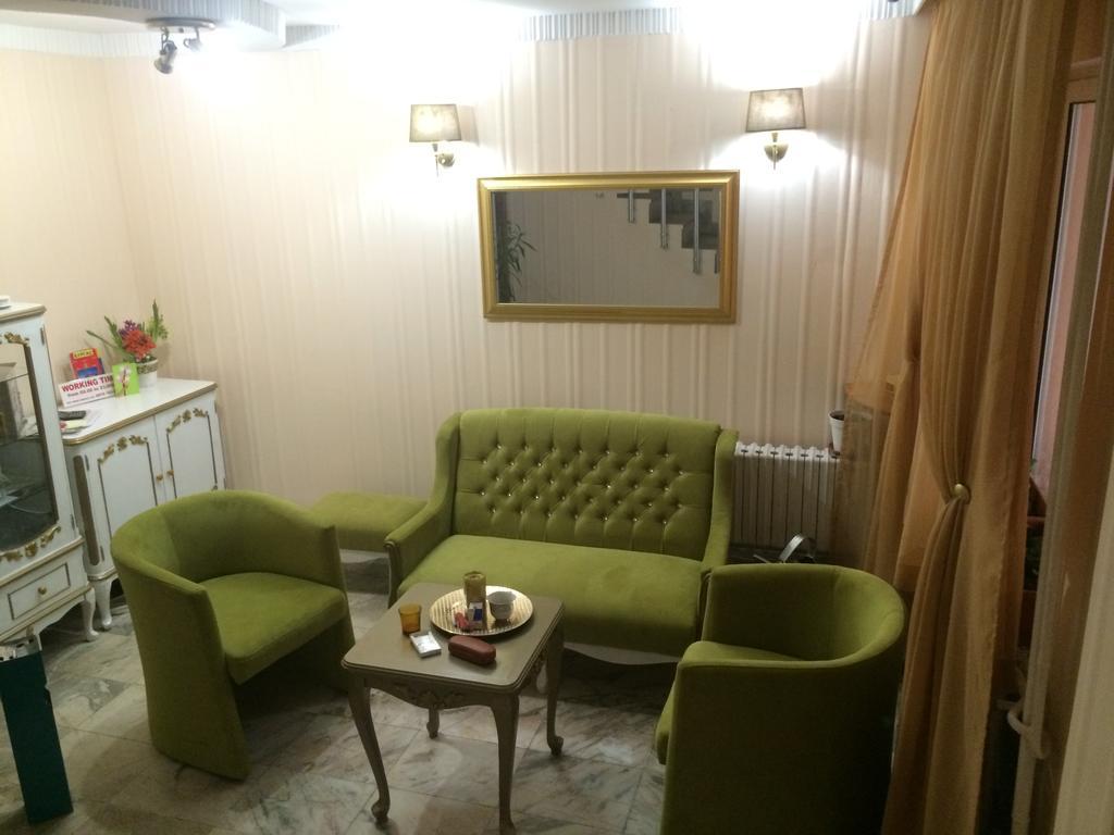White Rose Guest Rooms Burgas Exterior foto